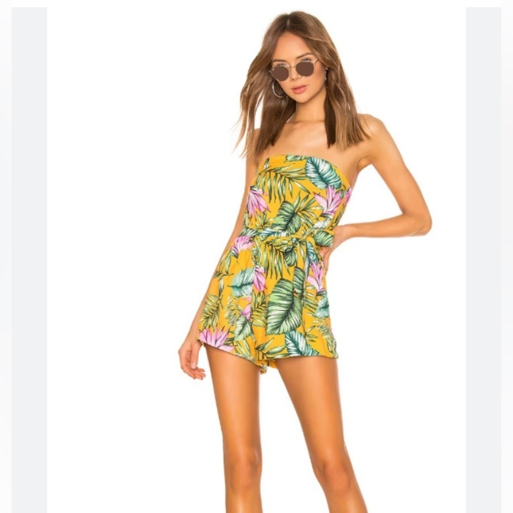 NWT SUPERDOWN FLORAL TROPICAL ROMPER STRAPLESS LINED W/TIE AT WAISTED SZ MED